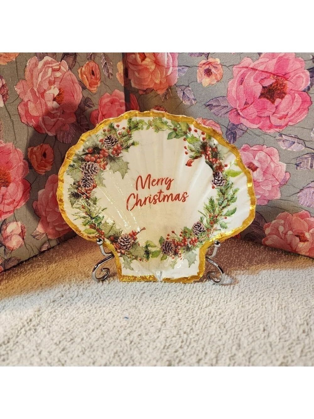 Decoupage Scalloped shells - Picture 1 of 1